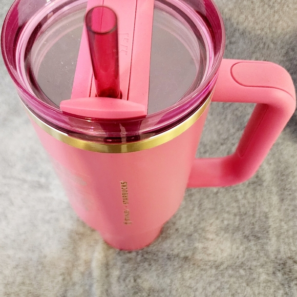 Starbucks X Stanley NWT Pink Berry Glittery Gold Target Exclusive Same Day Ship - Picture 3 of 3